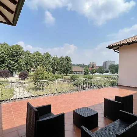 Mansion Apartment
