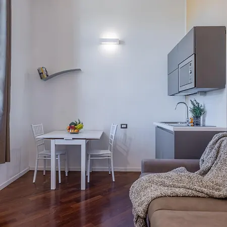 Mansion Apartment Rozzano