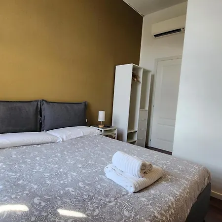 Mansion *
